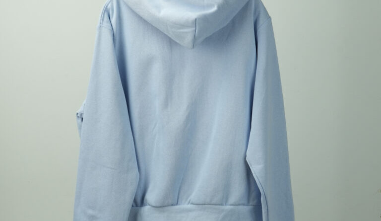 Embrace Comfort and Style with Olla Outfits' Hoodies