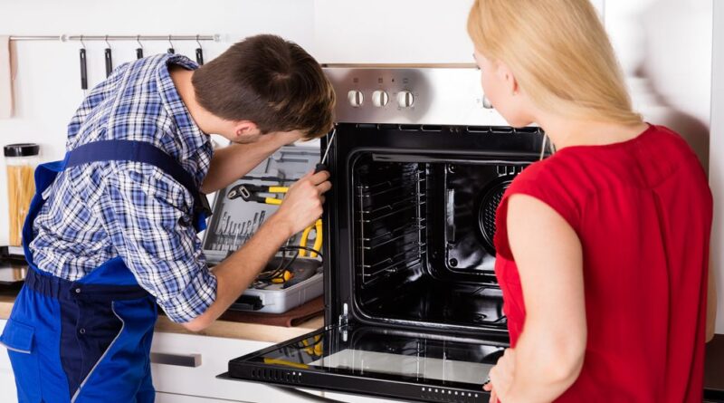 repairing-refrigerator-thats-not-making-proper-ice-cubes