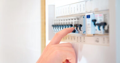 Circuit Breaker Buyers in California