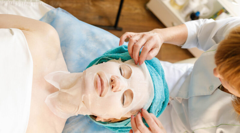 Transform Your Skin with Glow-Enhancing Hydration Facials