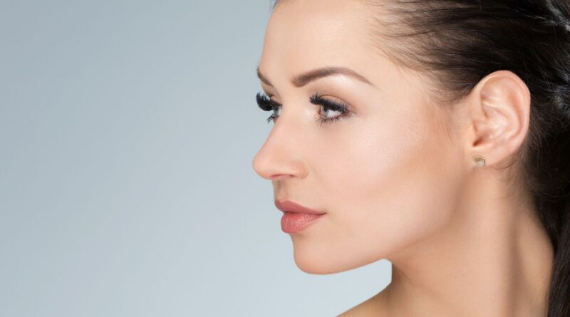 How the Best Aesthetic Clinic in Dubai Are Perfecting Texas Jawline Fillers