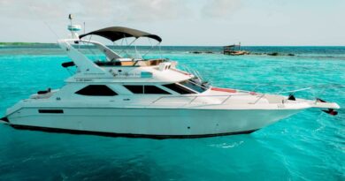 Exclusive Private Yacht Rental for Couples: A Luxurious Escape