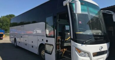 Corporate-Coach-Hire-Heathrow