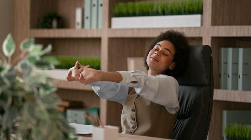 Increase resilience and control stress at work. Discover useful coping mechanisms and techniques for succeeding in demanding work settings.