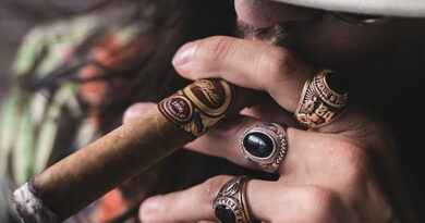 Immerse Yourself in Swinger Cigar’s Guide to Cigars and the Cigar Lifestyle